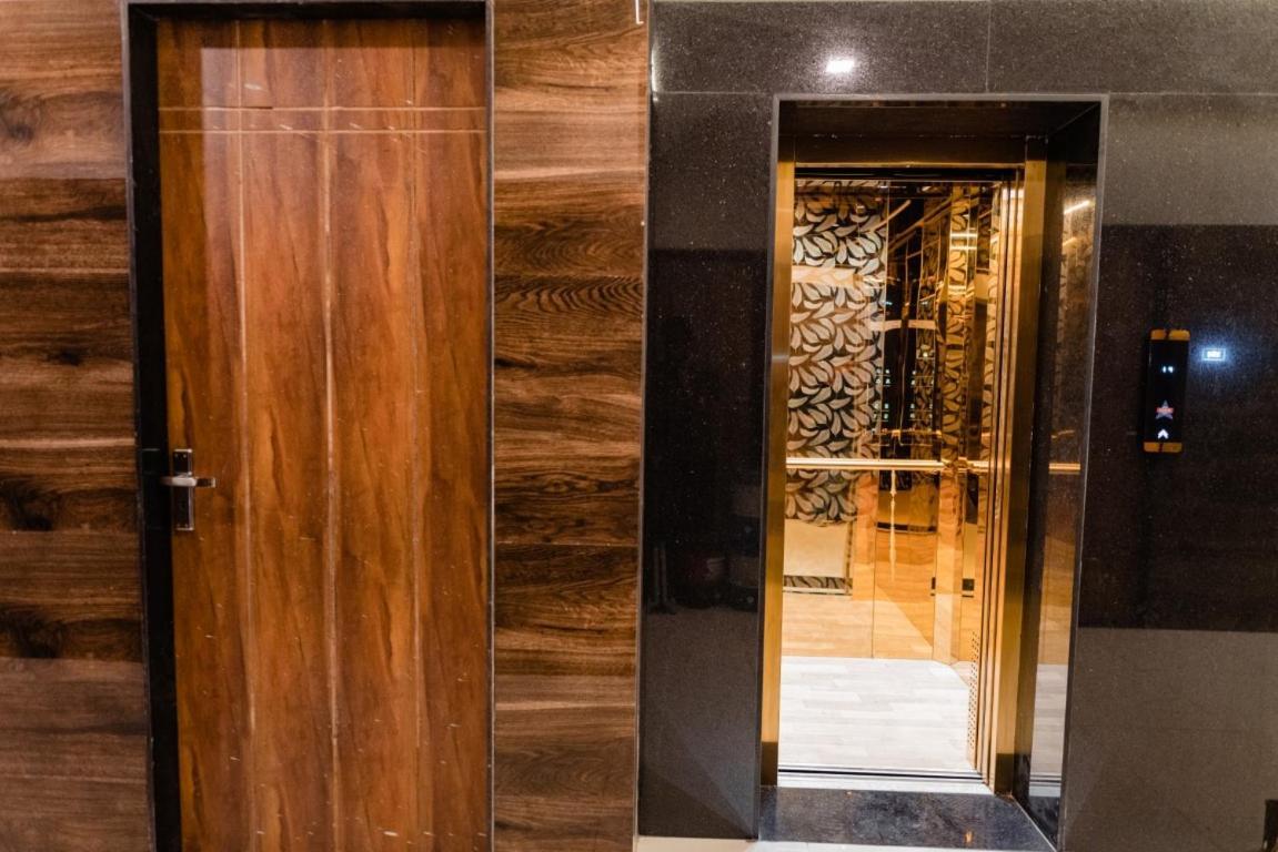 Hotel Ayodhya Virpur Экстерьер фото