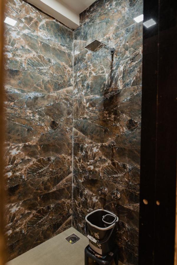 Hotel Ayodhya Virpur Экстерьер фото